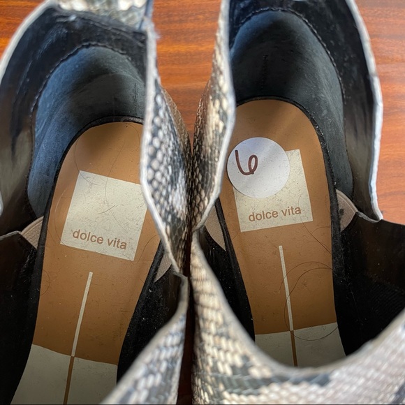 Dolce vita Snakeskin Karsen booties - Picture 4 of 7